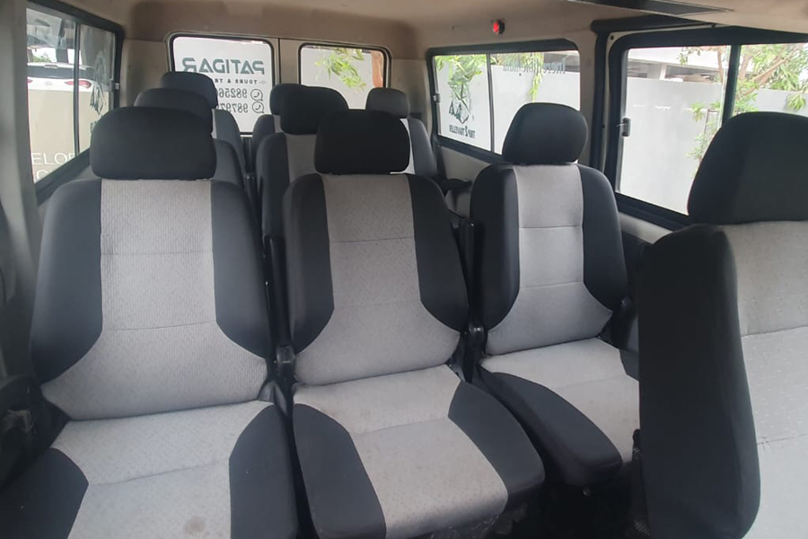 9 seater Tempo Travellers in Mehsana